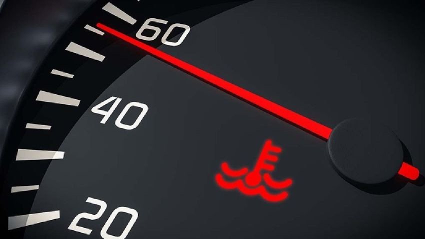 خبير ينصح: 8 خطوات تحمي محرك سيارتك من السخونة وتحافظ على التبريد في الصيف